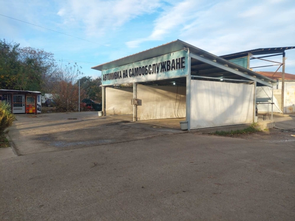 Промишлена сграда в Силистра, Изток - 200 кв.м за 100 €/кв.м - Снимка #1