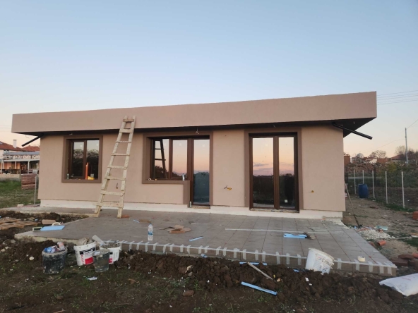 Къща в с. Горица, Област Варна - 130 кв.м за 1231 €/кв.м - Снимка #1