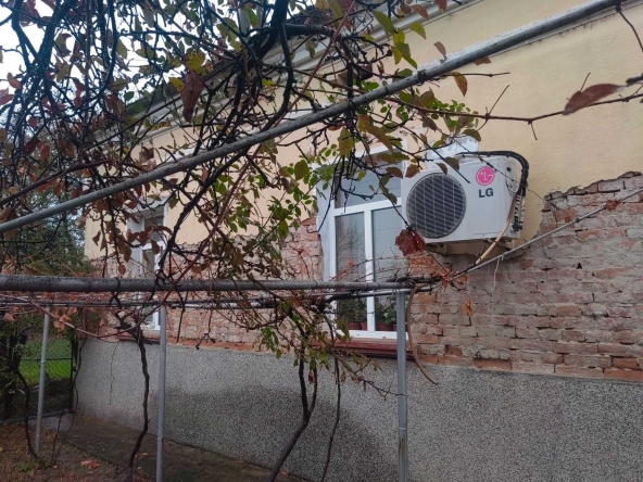 Къща в Мизия - 120 кв.м за 638 €/кв.м - Снимка #1