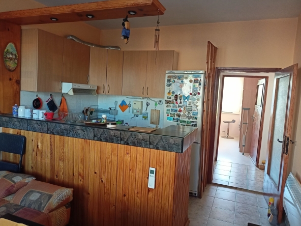 Тристаен апартамент в Варна, Цветен квартал - 70 кв.м за 2286 €/кв.м - Снимка #1