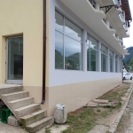 Дава се под наем Магазин в Рудозем - 200 кв.м за 6295.95 € - Снимка #1