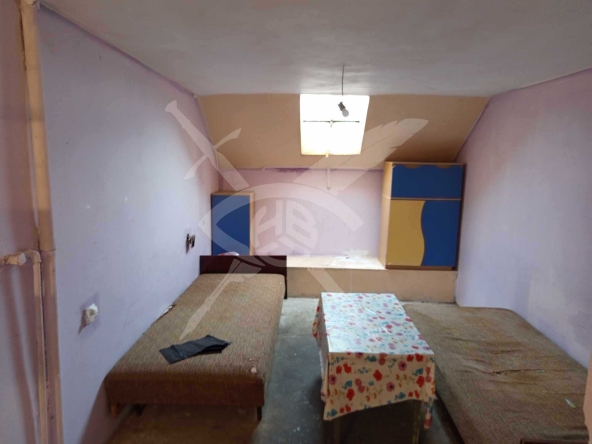 Дава се под наем Едностаен апартамент в Варна, Център - 20 кв.м за 90 € - Снимка #1