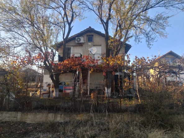 Къща в Плевен, м-т Орлето - 60 кв.м за 617 €/кв.м - Снимка #1