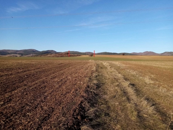 Парцел в с. Доброславци, Област София-град - 1400 кв.м за 6 €/кв.м - Снимка #1