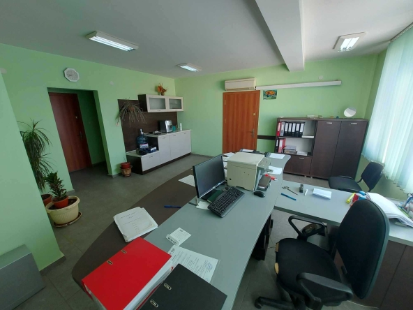 Офис в Търговище, Център - 70 кв.м за 1239 €/кв.м - Снимка #1