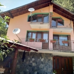 Дава се под наем Къща в Разлог - 200 кв.м за 153 € - Снимка #1