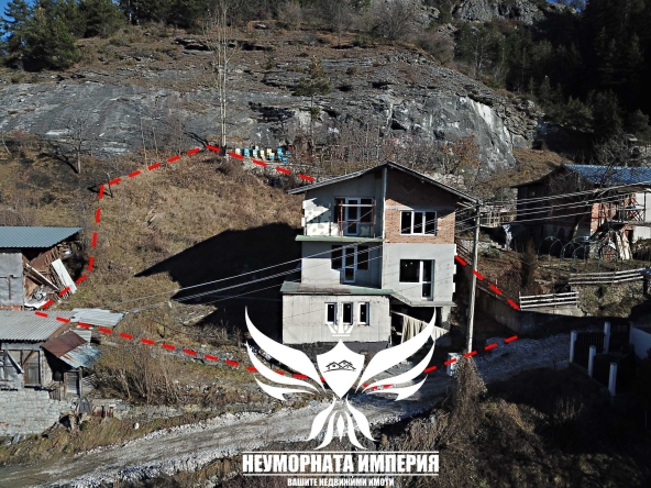 Къща в с. Момчиловци, Област Смолян - 210 кв.м за 315 €/кв.м - Снимка #1