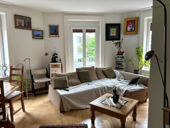 Дава се под наем Двустаен апартамент в София, Иван Вазов - 65 кв.м за 510 € - Снимка #1