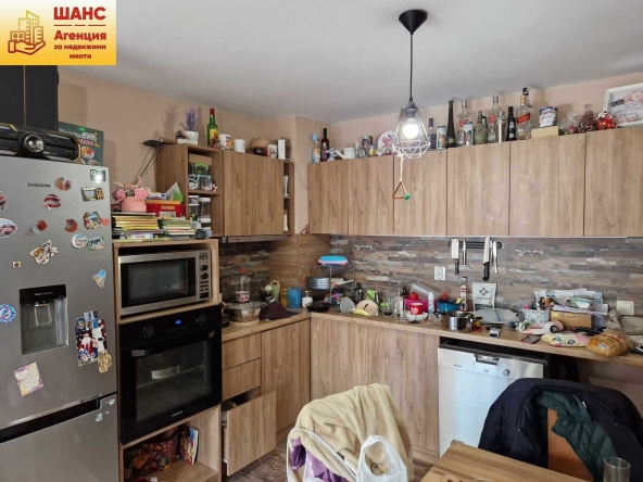 Двустаен апартамент в Плевен, Широк център - 65 кв.м за 1354 €/кв.м - Снимка #1