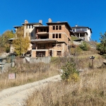 Къща в с. Стойките, Област Смолян - 588 кв.м за 257 €/кв.м - Снимка #1