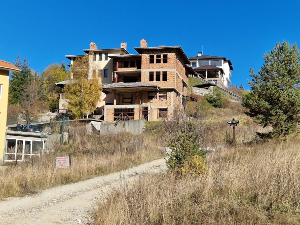 Къща в с. Стойките, Област Смолян - 588 кв.м за 257 €/кв.м - Снимка #1