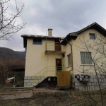 Къща в Пазарджик, Идеален център - 54 кв.м за 472 €/кв.м - Снимка #1