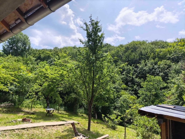 Къща в Троян - 100 кв.м за 128 €/кв.м - Снимка #1