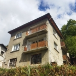 Етаж от къща в Смолян, Стар център - 200 кв.м за 415 €/кв.м - Снимка #1