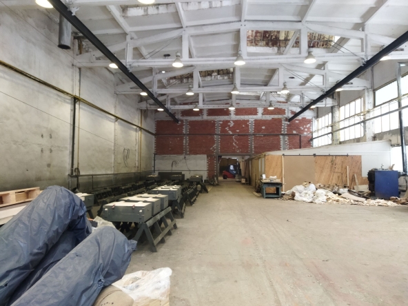 Склад в Смолян, Устово - 4100 кв.м за 146 €/кв.м - Снимка #1