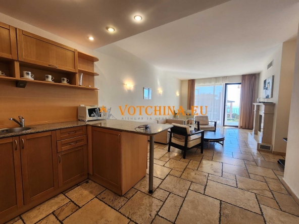 Тристаен апартамент в с. Топола, Област Добрич - 122 кв.м за 1014 €/кв.м - Снимка #1