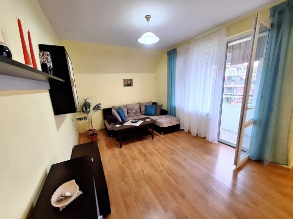 Двустаен апартамент в Бургас, Възраждане - 59 кв.м за 1950 €/кв.м - Снимка #1