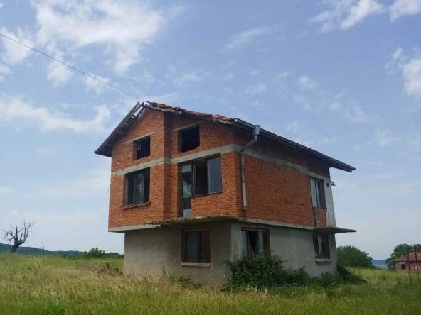 Къща в с. Варовник, Област Бургас - 150 кв.м за 134 €/кв.м - Снимка #1