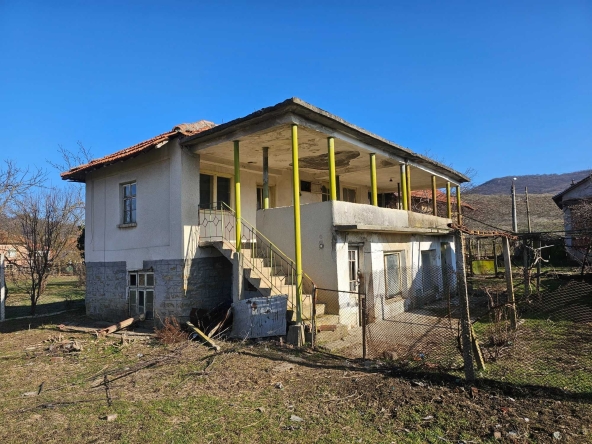 Къща в с. Смочан, Област Ловеч - 80 кв.м за 166 €/кв.м - Снимка #1