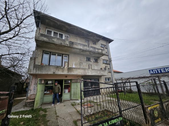 Многостаен апартамент в Исперих - 120 кв.м за 634 €/кв.м - Снимка #1