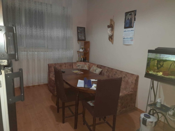 Дава се под наем Двустаен апартамент в Бургас, Братя Миладинови - 60 кв.м за 350 € - Снимка #1