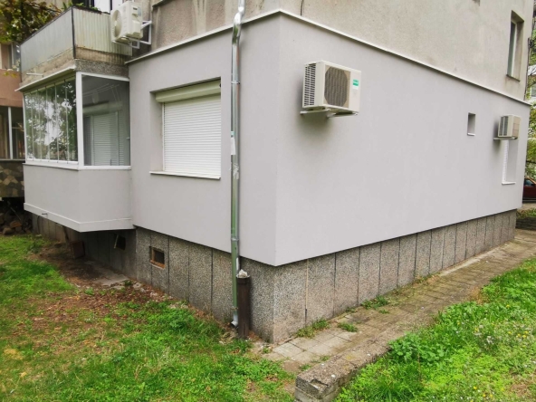 Дава се под наем Тристаен апартамент в Карлово - 82 кв.м за 135000 € - Снимка #1