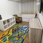 Дава се под наем Тристаен апартамент в Бургас, Меден рудник - зона Б - 68 кв.м за 350 € - Снимка #1