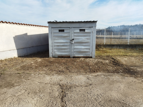 Дава се под наем Гараж / Паркомясто в Севлиево - 17 кв.м за 33.15 € - Снимка #1