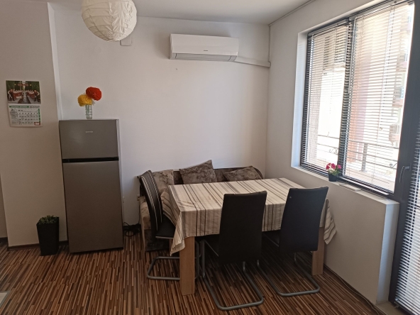 Дава се под наем Двустаен апартамент в Варна, Трошево - 58 кв.м за 357 € - Снимка #1