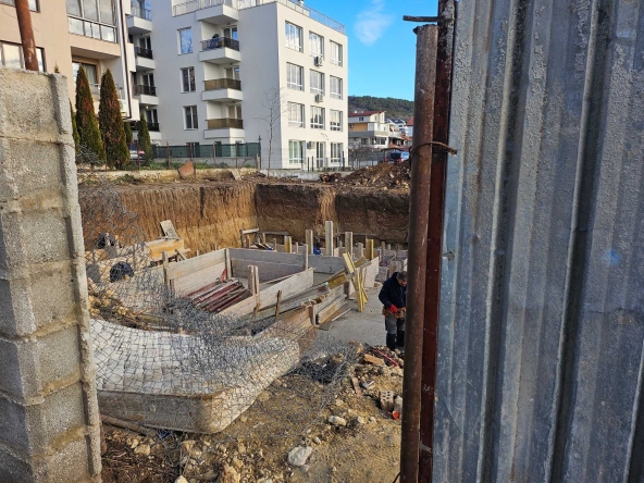 Тристаен апартамент в Варна, Виница - 70 кв.м за 1258 €/кв.м - Снимка #1