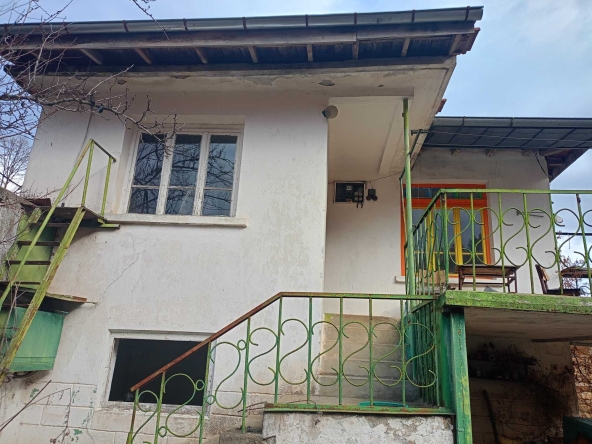 Къща в Казанлък - 96 кв.м за 425 €/кв.м - Снимка #1