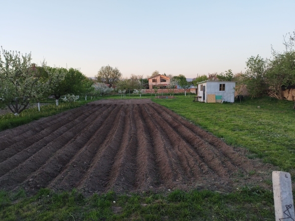 Парцел в с. Лесново, Област София-област - 1080 кв.м за 107 €/кв.м - Снимка #1