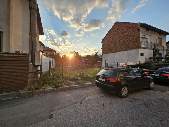 Парцел в Разлог - 370 кв.м за 122 €/кв.м - Снимка #1