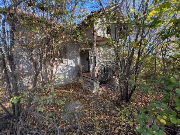 Къща в с. Драганово, Област Велико Търново - 60 кв.м за 85 €/кв.м - Снимка #1