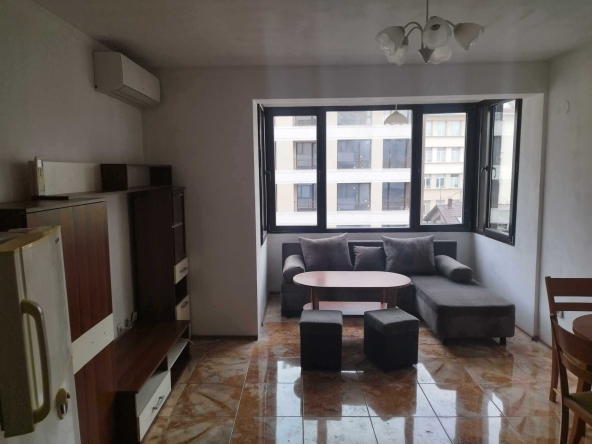 Дава се под наем Тристаен апартамент в София, Център - 100 кв.м за 510 € - Снимка #1