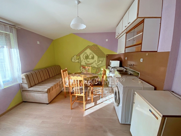 Дава се под наем Двустаен апартамент в Асеновград - 40 кв.м за 153 € - Снимка #1