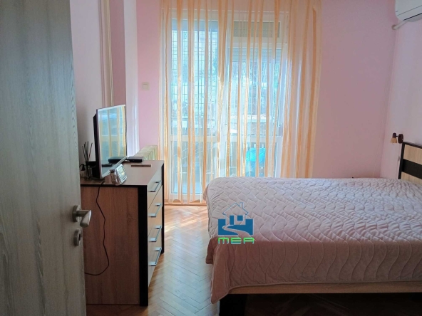 Двустаен апартамент в Плевен, Идеален център - 107 кв.м за 1215 €/кв.м - Снимка #1