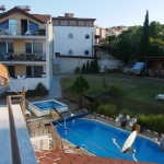 Къща в Бяла - 600 кв.м за 413 €/кв.м - Снимка #1