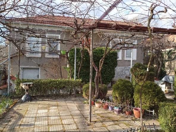 Къща в с. Бабек, Област Пловдив - 50 кв.м за 960 €/кв.м - Снимка #1