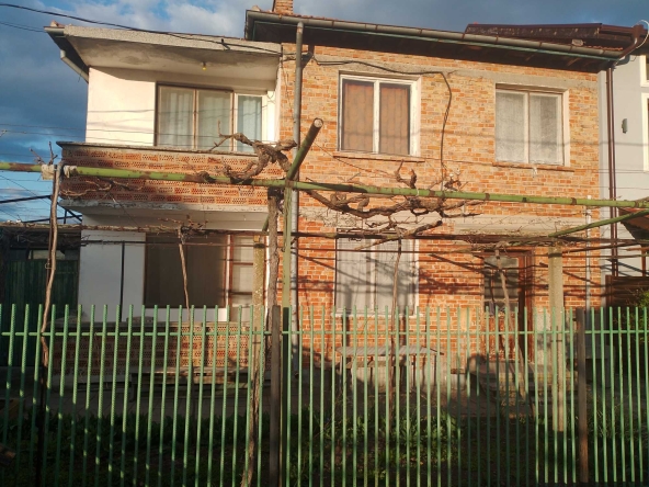 Къща в Бургас, Ветрен - 260 кв.м за 962 €/кв.м - Снимка #1