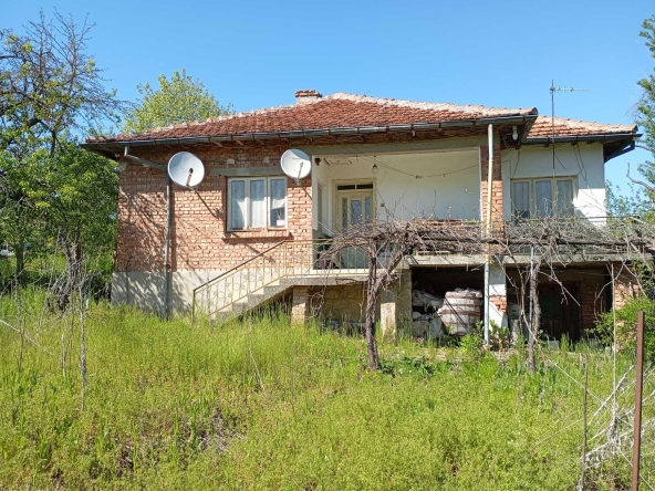 Къща в Варна, Младост 1 - 98 кв.м за 384 €/кв.м - Снимка #1