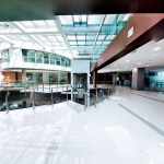 Дава се под наем Магазин в София, Младост 3 - 32 кв.м за 275 € - Снимка #1