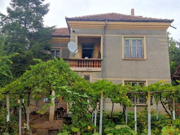 Къща в Шумен, Боян Българанов 2 - 110 кв.м за 158 €/кв.м - Снимка #1