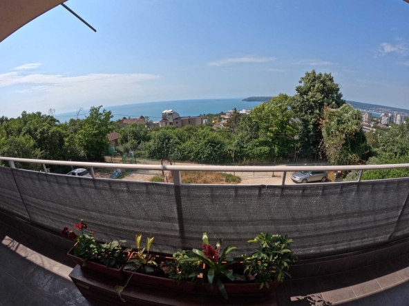 Дава се под наем Двустаен апартамент в Варна, Бриз - 60 кв.м за 500 € - Снимка #1