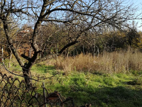 Парцел в Поморие - 720 кв.м за 105 €/кв.м - Снимка #1