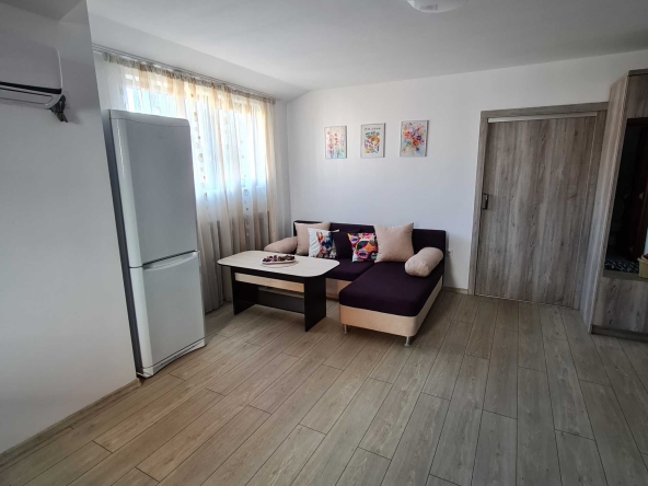 Дава се под наем Двустаен апартамент в Благоевград, Освобождение - 60 кв.м за 278.97 € - Снимка #1