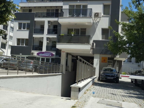 Дава се под наем Едностаен апартамент в Варна, Младост 2 - 35 кв.м за 331.5 € - Снимка #1