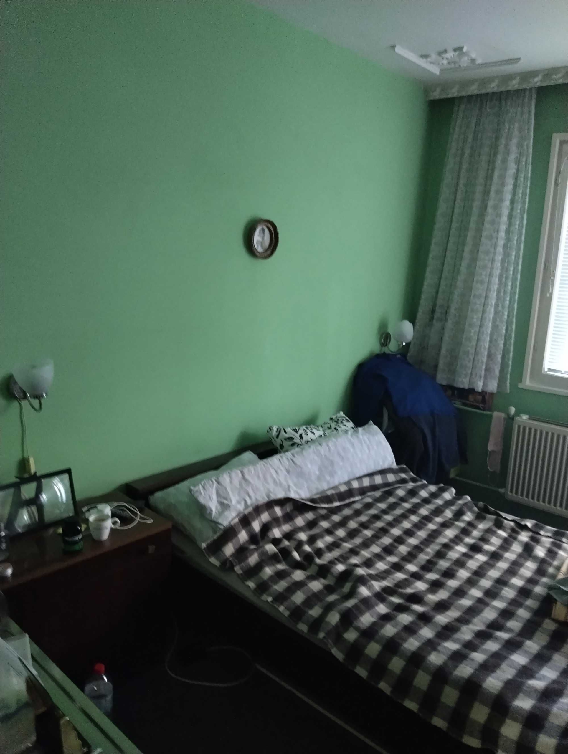 Дава се под наем Тристаен апартамент в Варна, Младост 1 - 82 кв.м за 239.19 € - Снимка #1