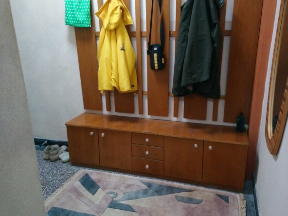 Дава се под наем Многостаен апартамент в Севлиево - 90 кв.м за 270.3 € - Снимка #1