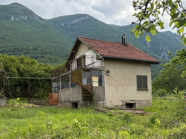 Къща в Враца, Дъбника - 40 кв.м за 319 €/кв.м - Снимка #1